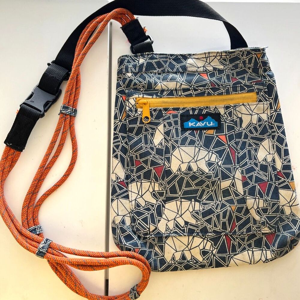 Kavu Geometric Bear Pattern Crossbody Bag